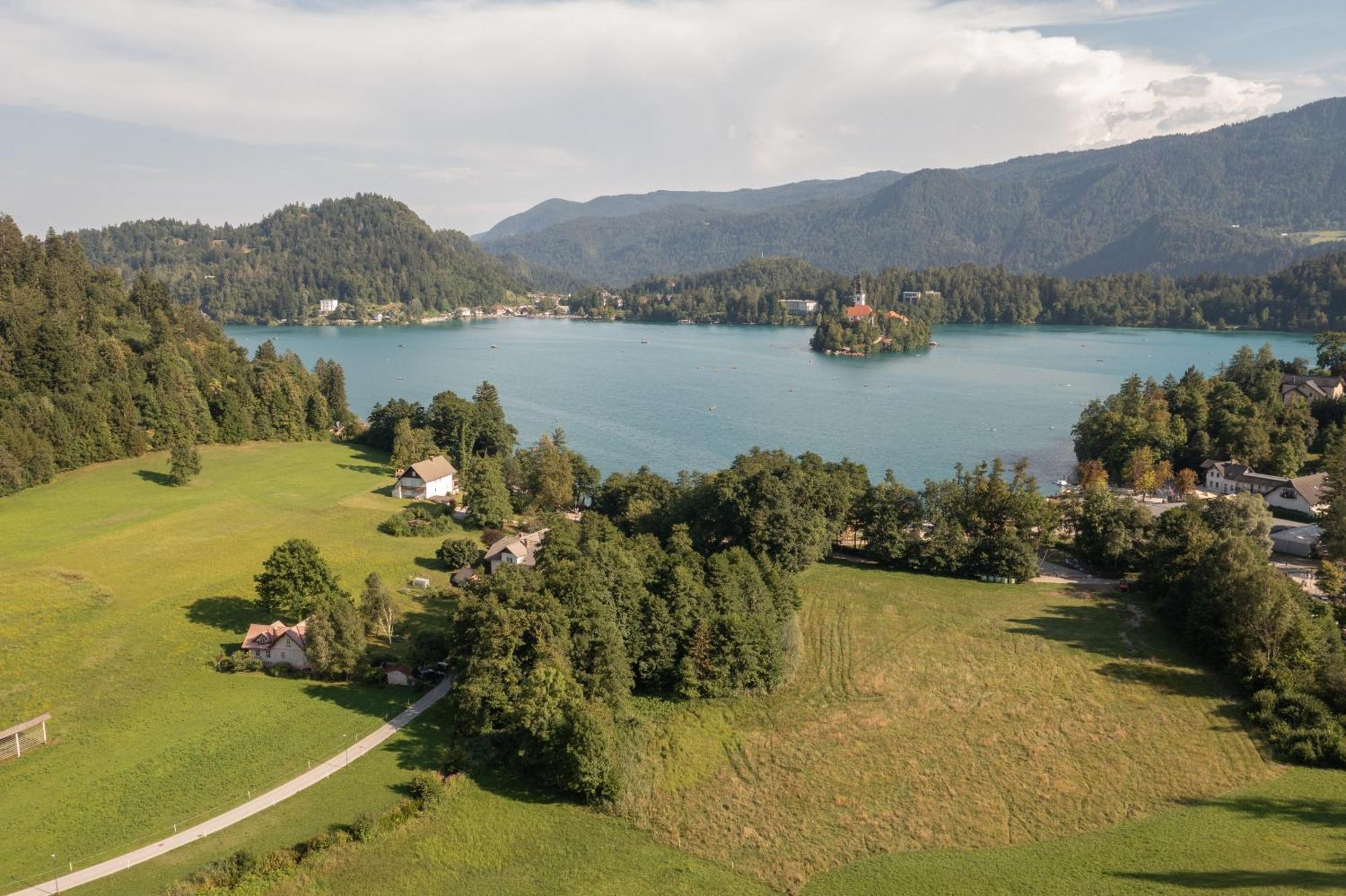 Homestay Vito By Lake Блед Екстериор снимка